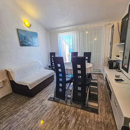 Holiday Beach Apartments Nin Apartamento Nin