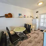 Holiday Beach Apartments Nin Apartman Nin