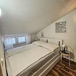 Holiday Beach Apartments Nin